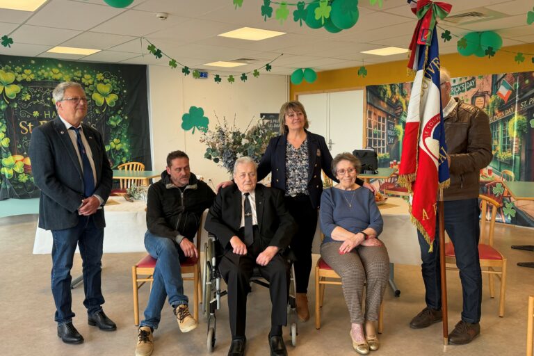 🎖️ Remise de la Médaille du Souvenir Français 🎖️