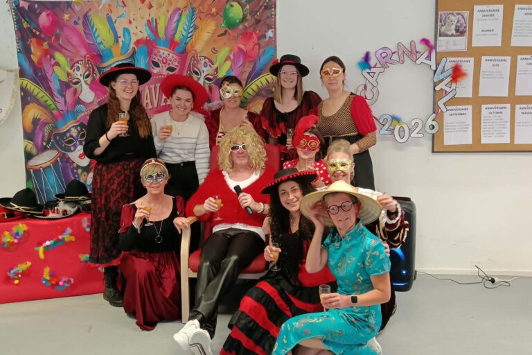 🎭✨ Retour en images sur le Carnaval de l’Unité de Soins de Longue Durée 1 ✨🎭