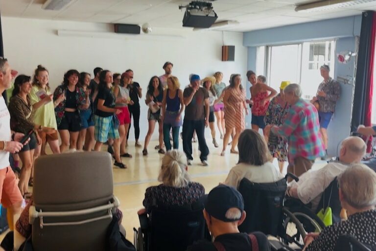 🎉Après midi festif à la Résidence🎶